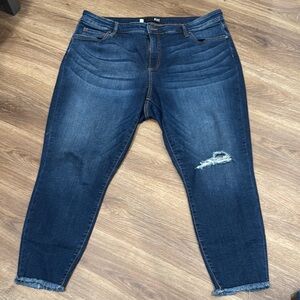 KUT straight leg Women's Blue Distressed Jeans